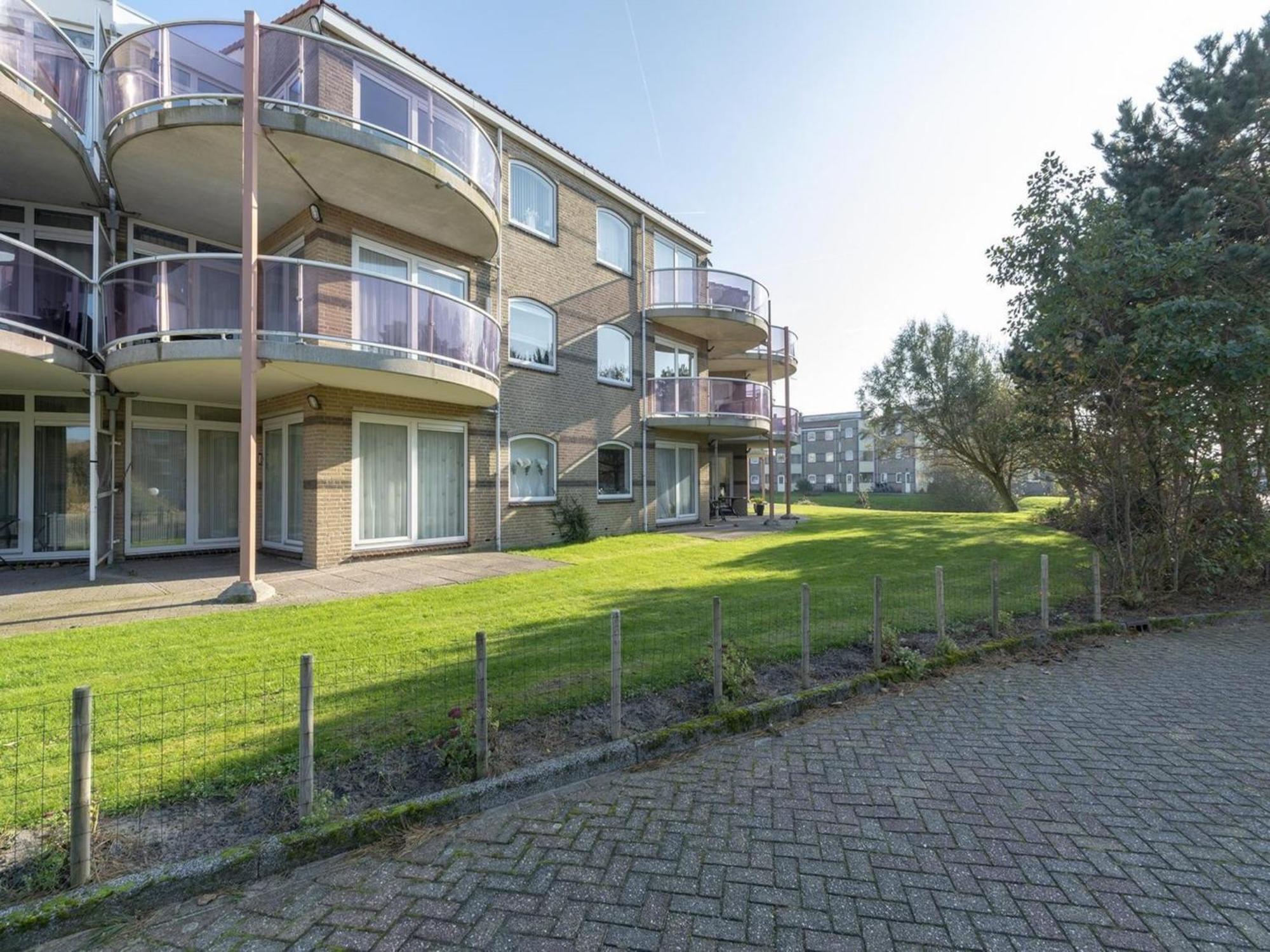 Fantastic Apartment By The Beach Julianadorp Exterior foto